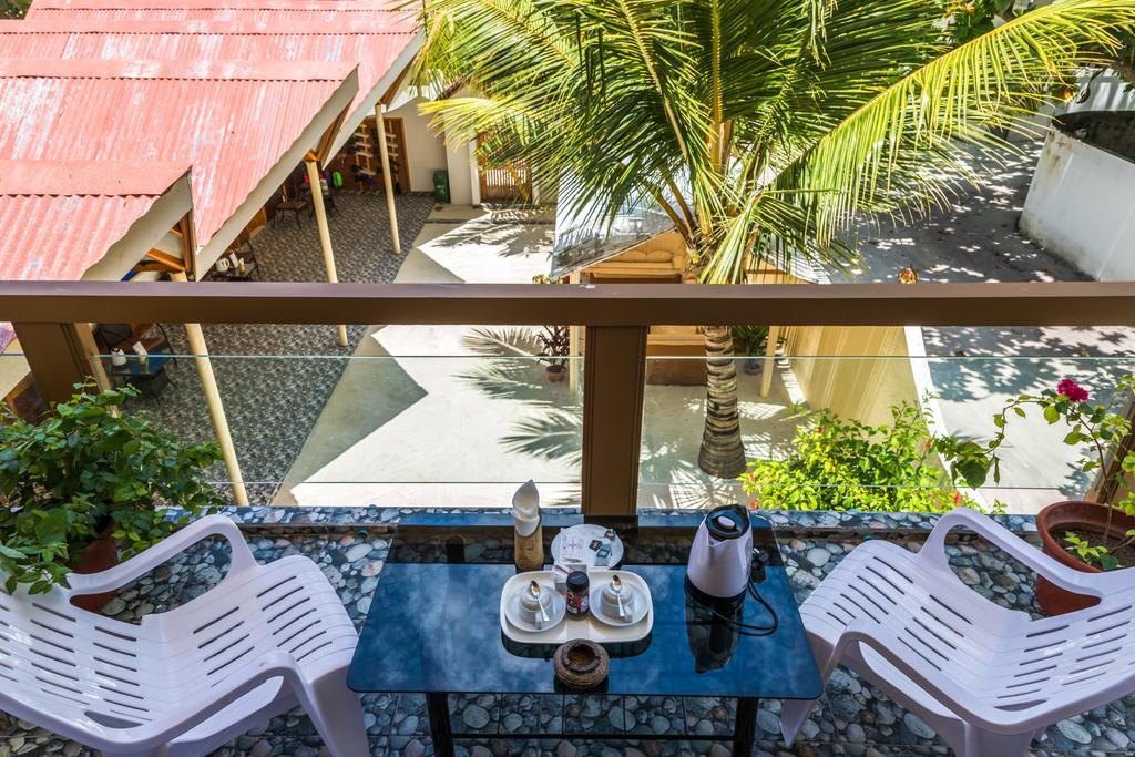 Relax Maldives 4* Thoddoo